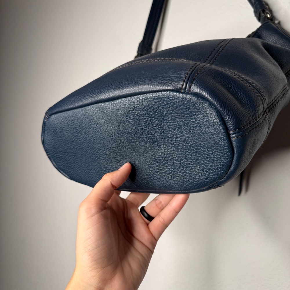 The Sak Sequoia Indigo Leather Shoulder Bag OS - Picture 6 of 13